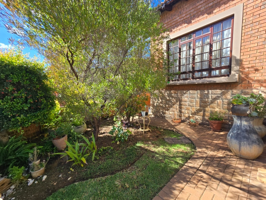 3 Bedroom Property for Sale in Dan Pienaar Free State